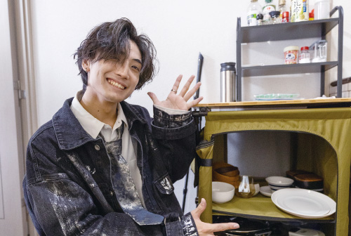 キャンプグッズを食器収納に