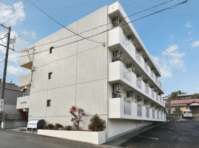 J-015(旧称：コーポ千代田)